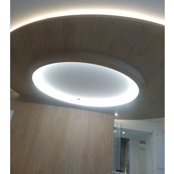 Κατασκευή από plexiglass