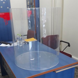 Κατασκευή από plexiglass Κατασκευή από plexiglass