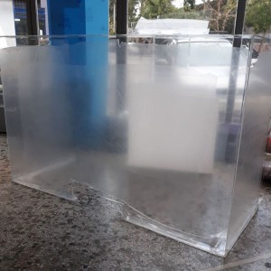 Κατασκευή από plexiglass Κατασκευή από plexiglass